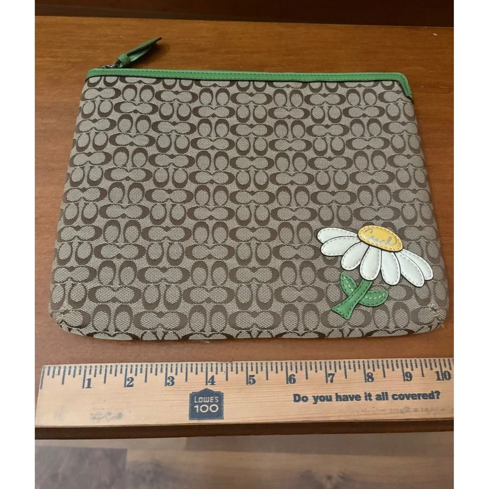 Coach Daisy Signature Canvas Laptop Sleeve Pouch Brown Green Monogram Floral Y2K